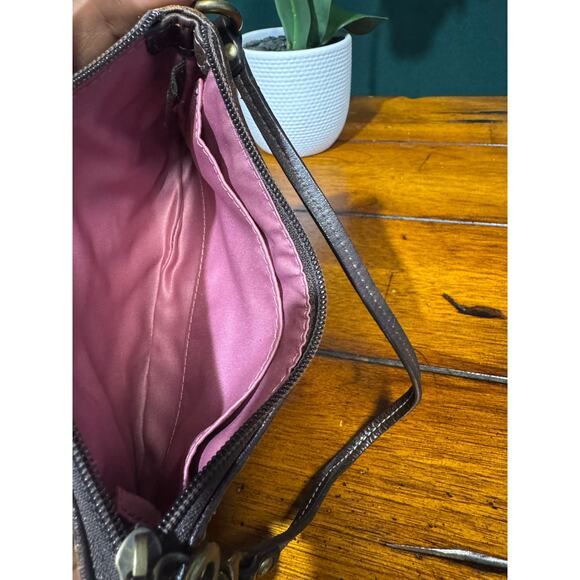 Vintage coach patchwork wristlet excellent condtion - Picture 3 of 7